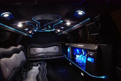 Stretch Limo - Lincoln Town Car