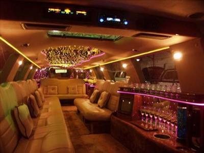 Stretch SUV - Ford Excursion