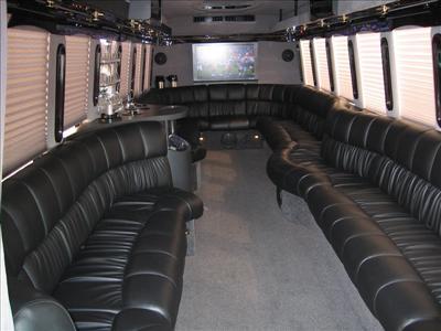 Mini-Bus - Limo / Party Style 