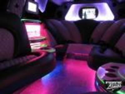 Stretch SUV - Cadillac Escalade