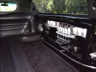 Stretch Limo - Lincoln Town Car
