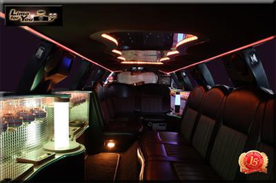 Stretch Limo - Lincoln Town Car