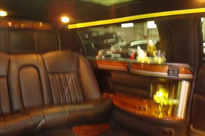 Stretch Limo - Lincoln Town Car
