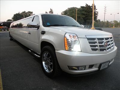 Stretch SUV - Cadillac Escalade