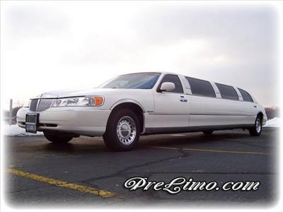 Stretch Limo - Lincoln Town Car