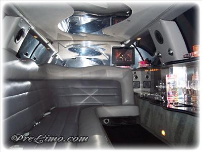 Stretch Limo - Lincoln Town Car