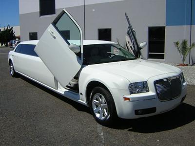 Stretch Limo - Chrysler 300