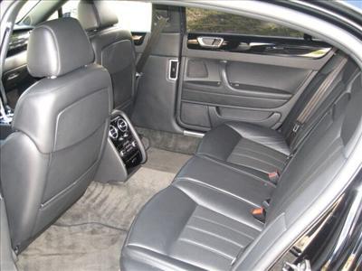 Luxury Sedan - Bentley Continental