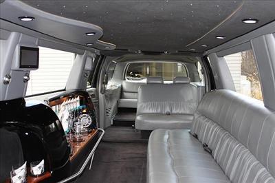 Stretch SUV - Ford Excursion