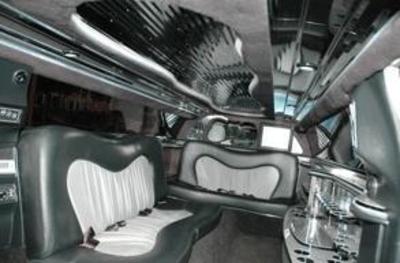 Stretch Limo - Chrysler 300
