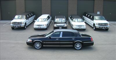 Sedan - Lincoln Town Car L