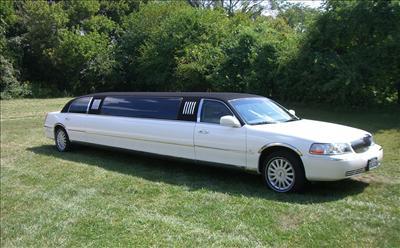 Stretch Limo - Lincoln Town Car