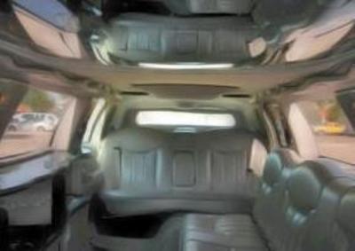 Stretch Limo - Lincoln Town Car