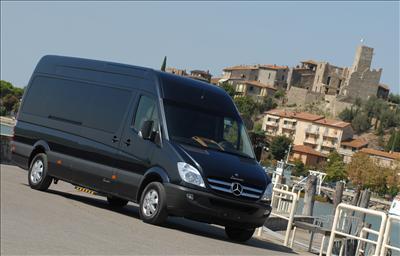 Van - Mercedes Benz Sprinter