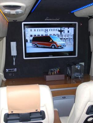 Van - Mercedes Benz Sprinter