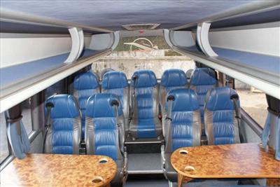 Mini-Bus - Limo / Party Style 