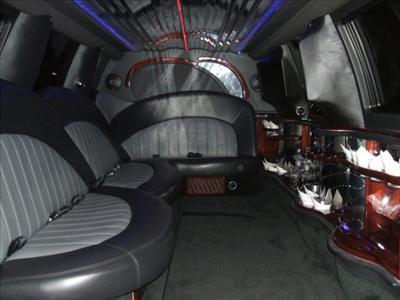 Stretch SUV - Ford Expedition