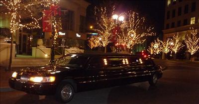 Stretch Limo - Lincoln Town Car