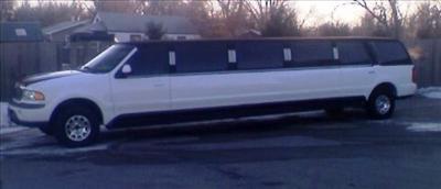 Stretch SUV - Lincoln Navigator
