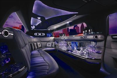 Stretch Limo - Chrysler 300