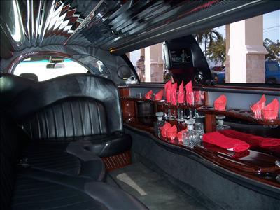Stretch Limo - Lincoln Town Car