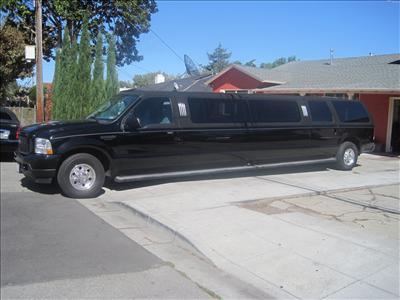 Stretch SUV - Ford Excursion
