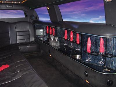 Stretch Limo - Lincoln Town Car
