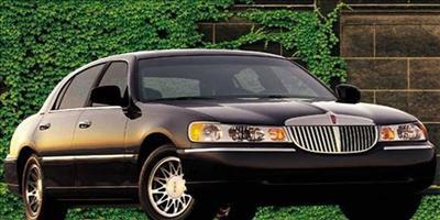 Sedan - Lincoln Town Car
