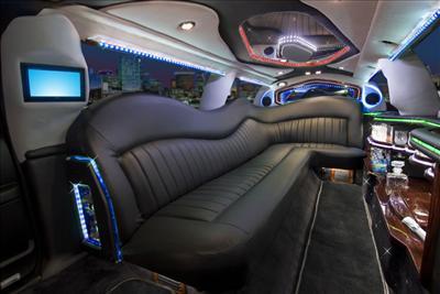 Stretch Limo - Lincoln Town Car