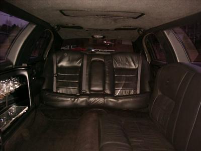 Stretch Limo - Lincoln Town Car