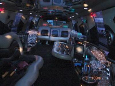 Stretch SUV - Lincoln Navigator