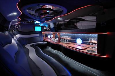 Stretch Limo - Lincoln Town Car