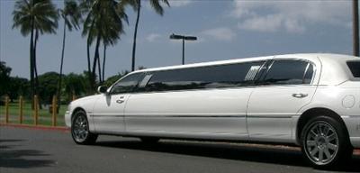 Stretch Limo - Lincoln Town Car