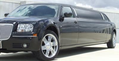 Stretch Limo - Lincoln Town Car