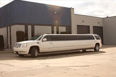 Stretch SUV - Cadillac Escalade