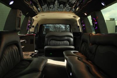Stretch SUV - Cadillac Escalade