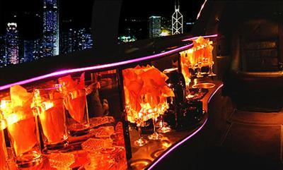 Stretch Limo - Lincoln Town Car