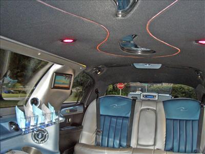 Stretch Limo - Lincoln Town Car