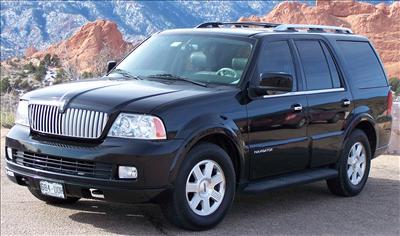 SUV - Lincoln Navigator