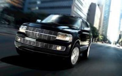 SUV - Lincoln Navigator
