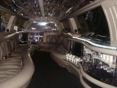 Stretch SUV - Cadillac Escalade