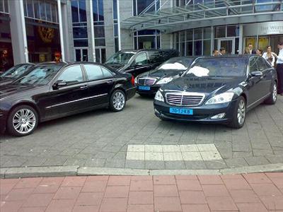 Luxury Sedan - Mercedes Benz E-Class