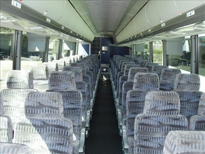 MotorCoach - Deluxe Motor Coach 
