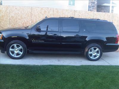 SUV - Chevrolet Suburban