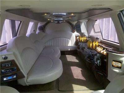 Stretch SUV - Lincoln Navigator