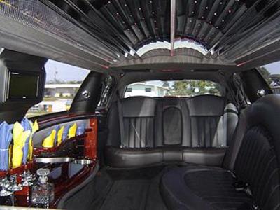 Stretch Limo - Lincoln Town Car