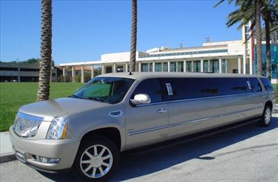 Stretch SUV - Cadillac Escalade