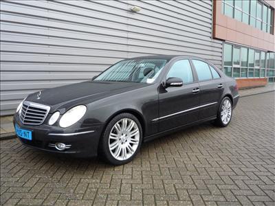 Luxury Sedan - Mercedes Benz E-Class