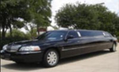 Stretch Limo - Lincoln Town Car