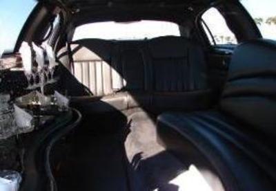 Stretch Limo - Lincoln Town Car